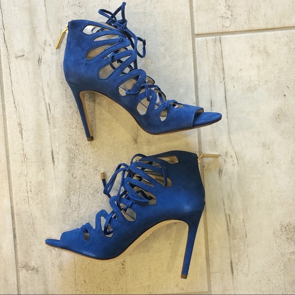 Louise et Cie Kasey Caged Ghillie Sandal - Picture 3 of 6